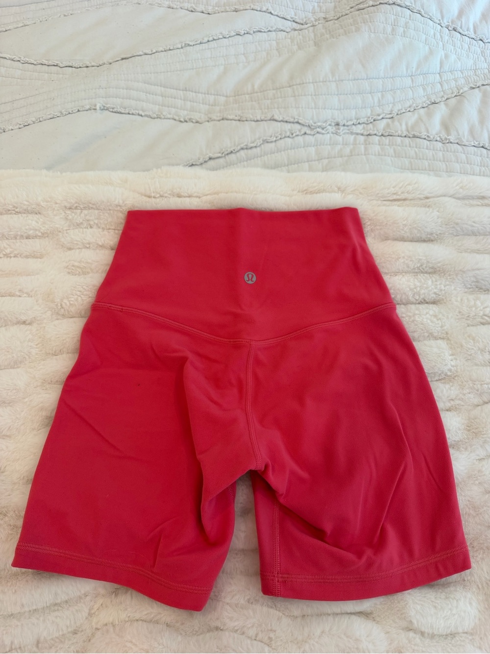 lululemon athletica Women's Hot Pink Bike Shorts - Picture 2 of 6